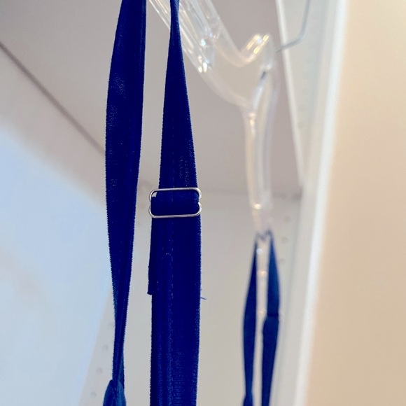 VENUS Open/Tie Back Royal Blue Maxi Dress: Size M - Picture 6 of 9